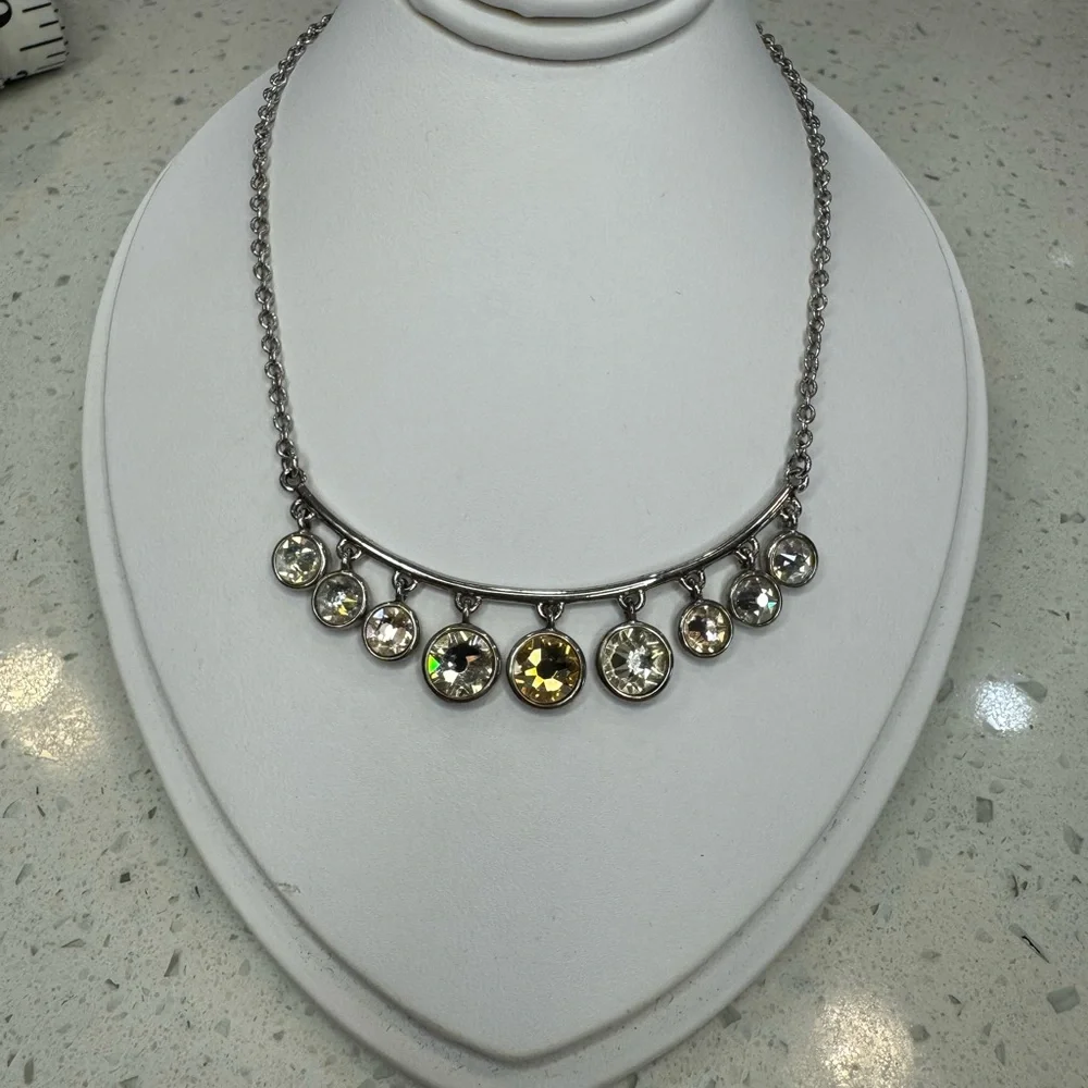 “Touchstone” Necklace with dangling Swarovski Crystals - Picture 4 of 7